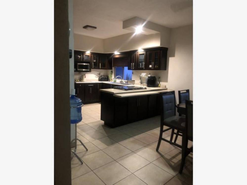 Imagen 1 de Casa en Venta en Fraccionamiento La Noria