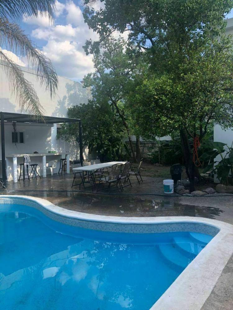 Imagen 8 de Casa en Priv. Ana Cristina  317
