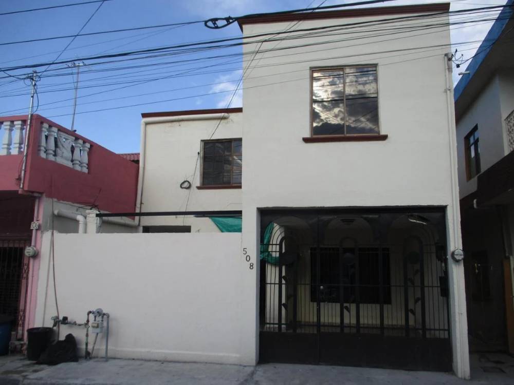 Imagen principal para Casa en Ignacio López Rayon  506