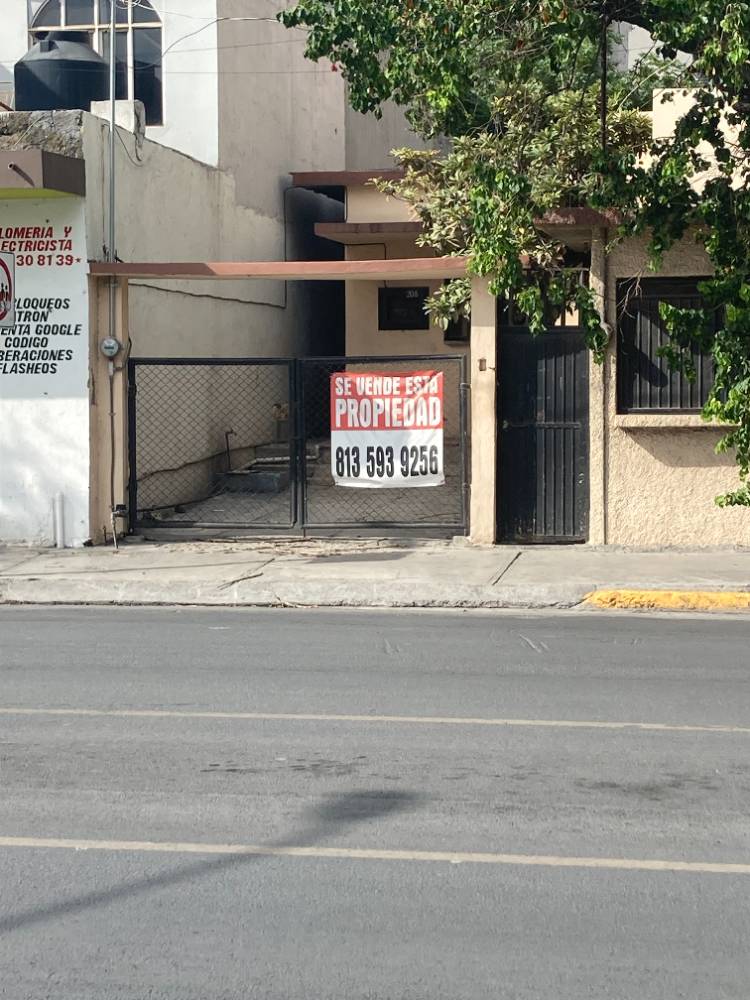 Imagen principal para Casa en Av. José Vasconcelos 208