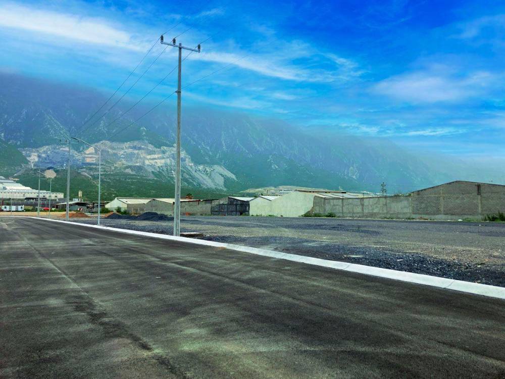 Imagen 2 de Terreno Industrial en Callejon Huerto Los Olivos 0